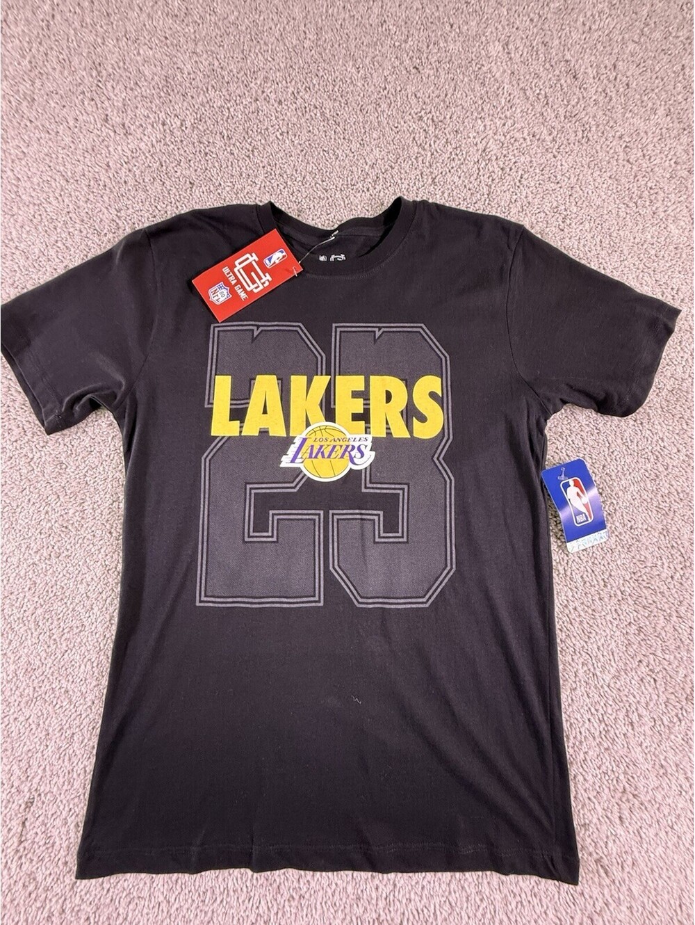 NWT NBA Los Angeles Lakers Labron James # 23 T Shirt Medium Black